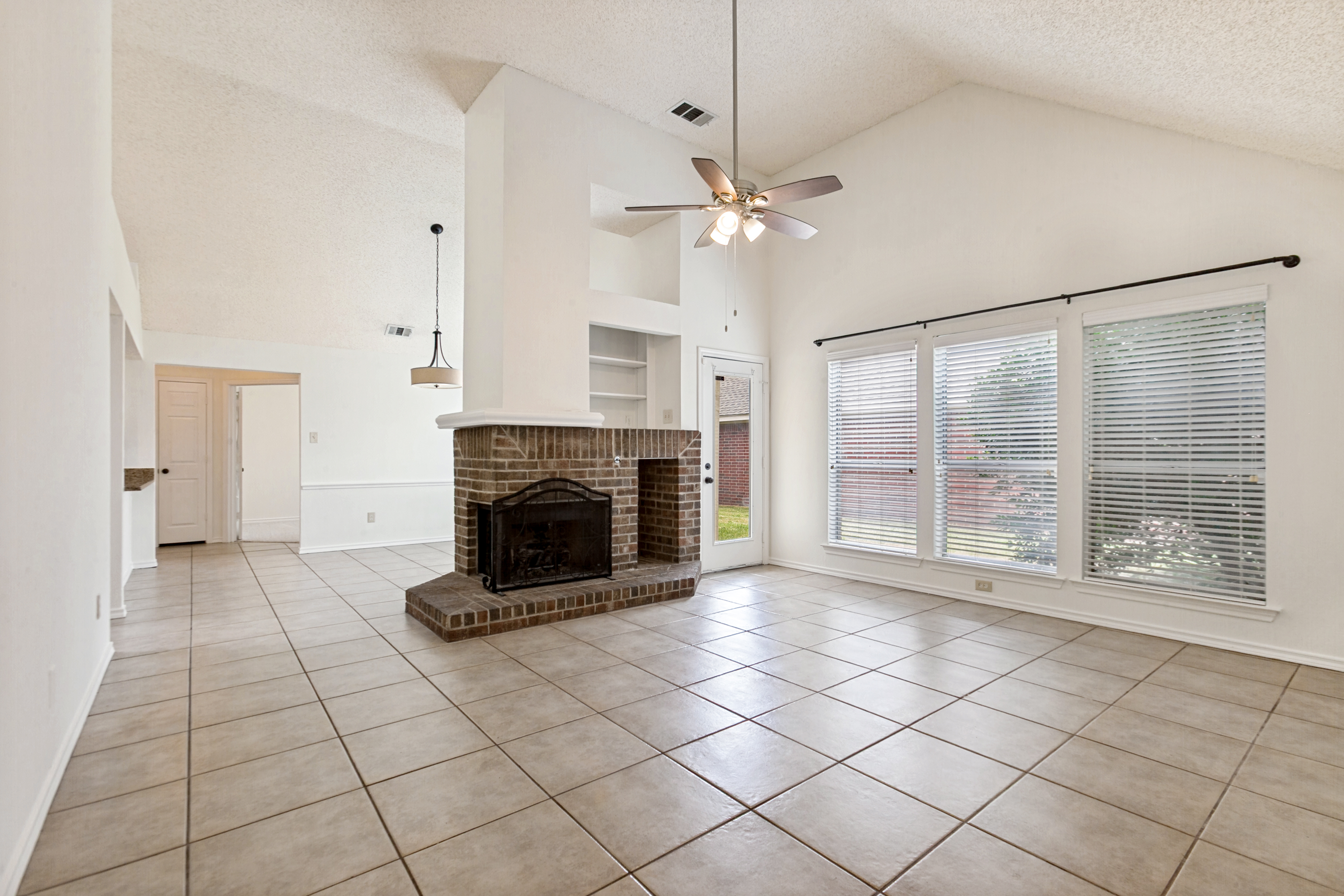 Living Room Showcase before virtual staging