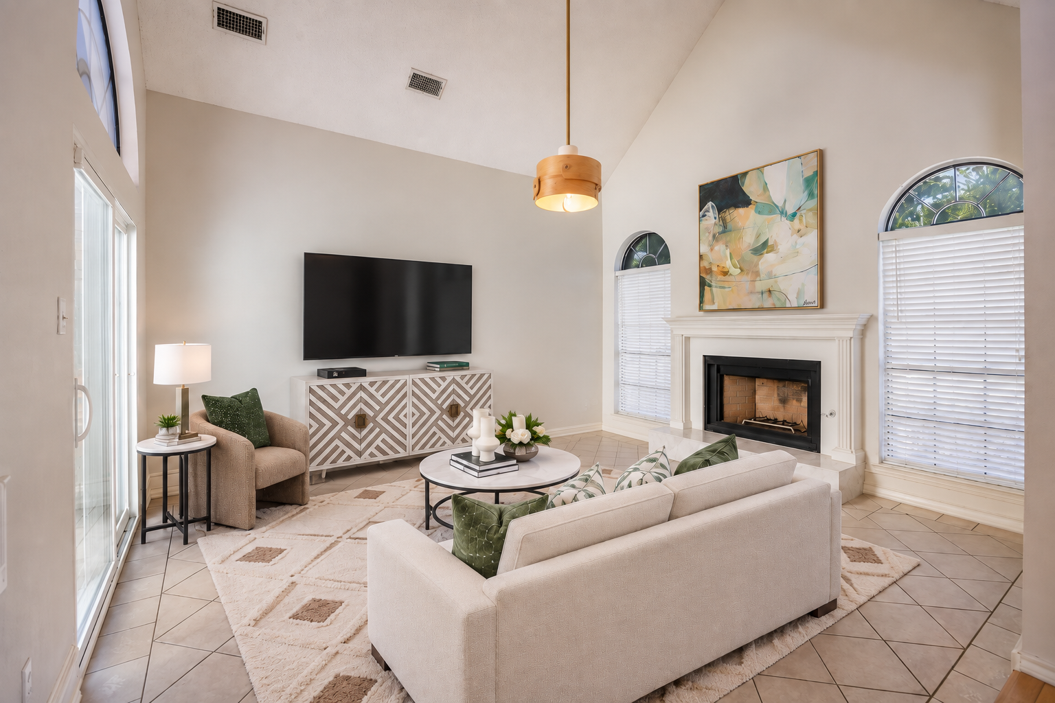Arches and Everyday Ease after virtual staging