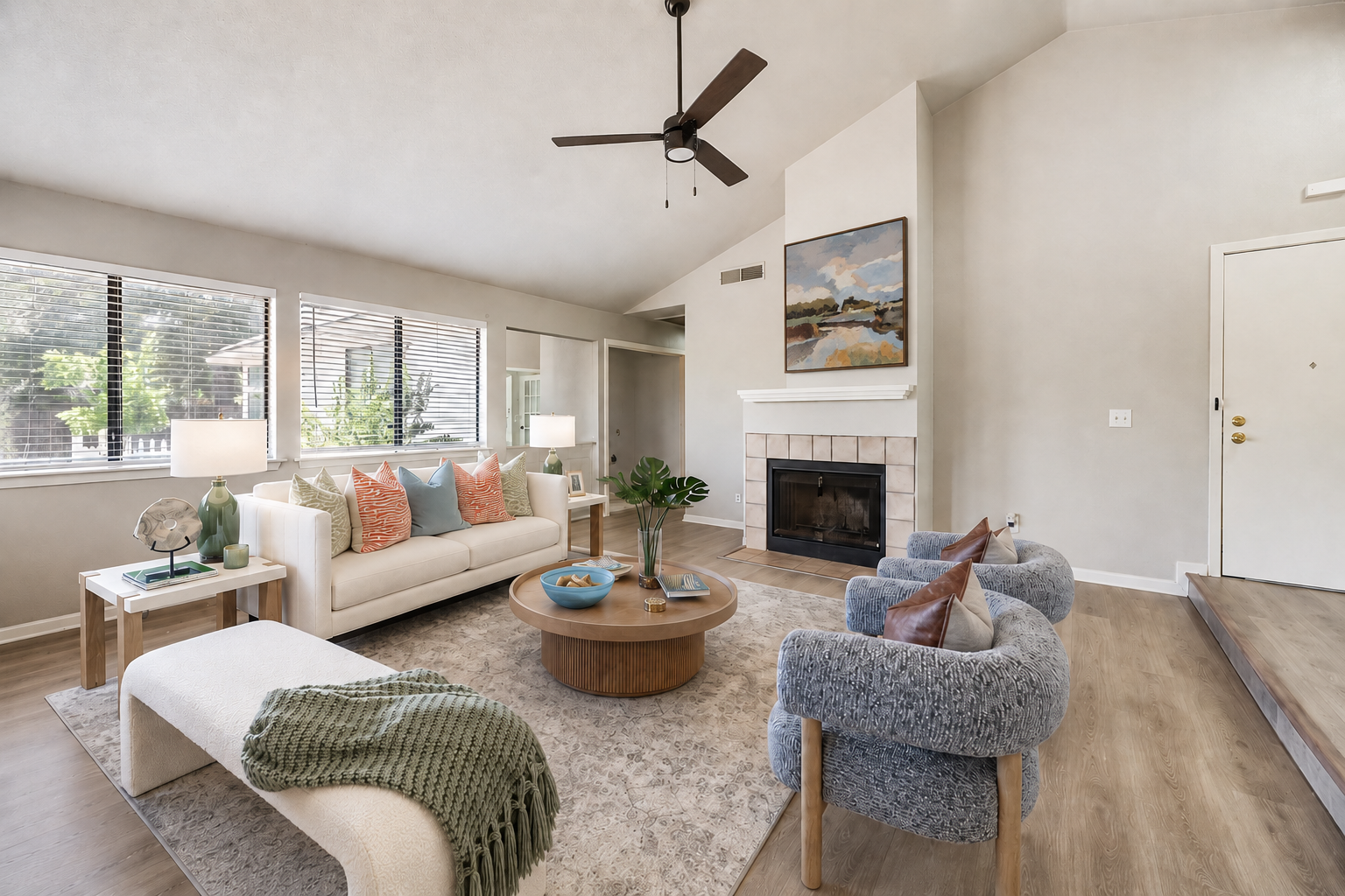 Owner-selected RealtyStage Pro living-room example 2